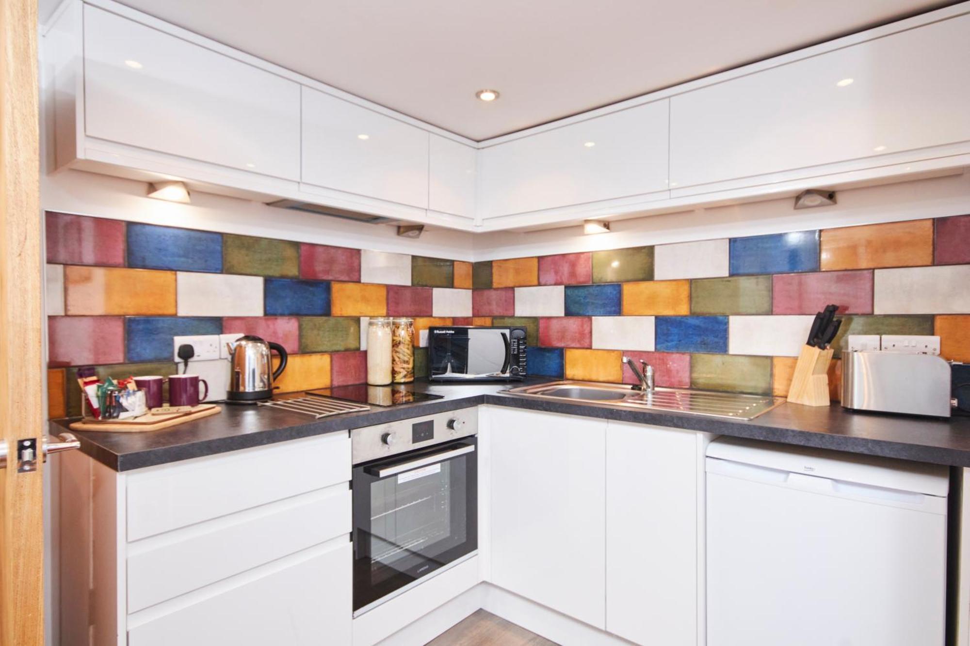 Gateway Mews - Serviced Apartments Кегворт Экстерьер фото