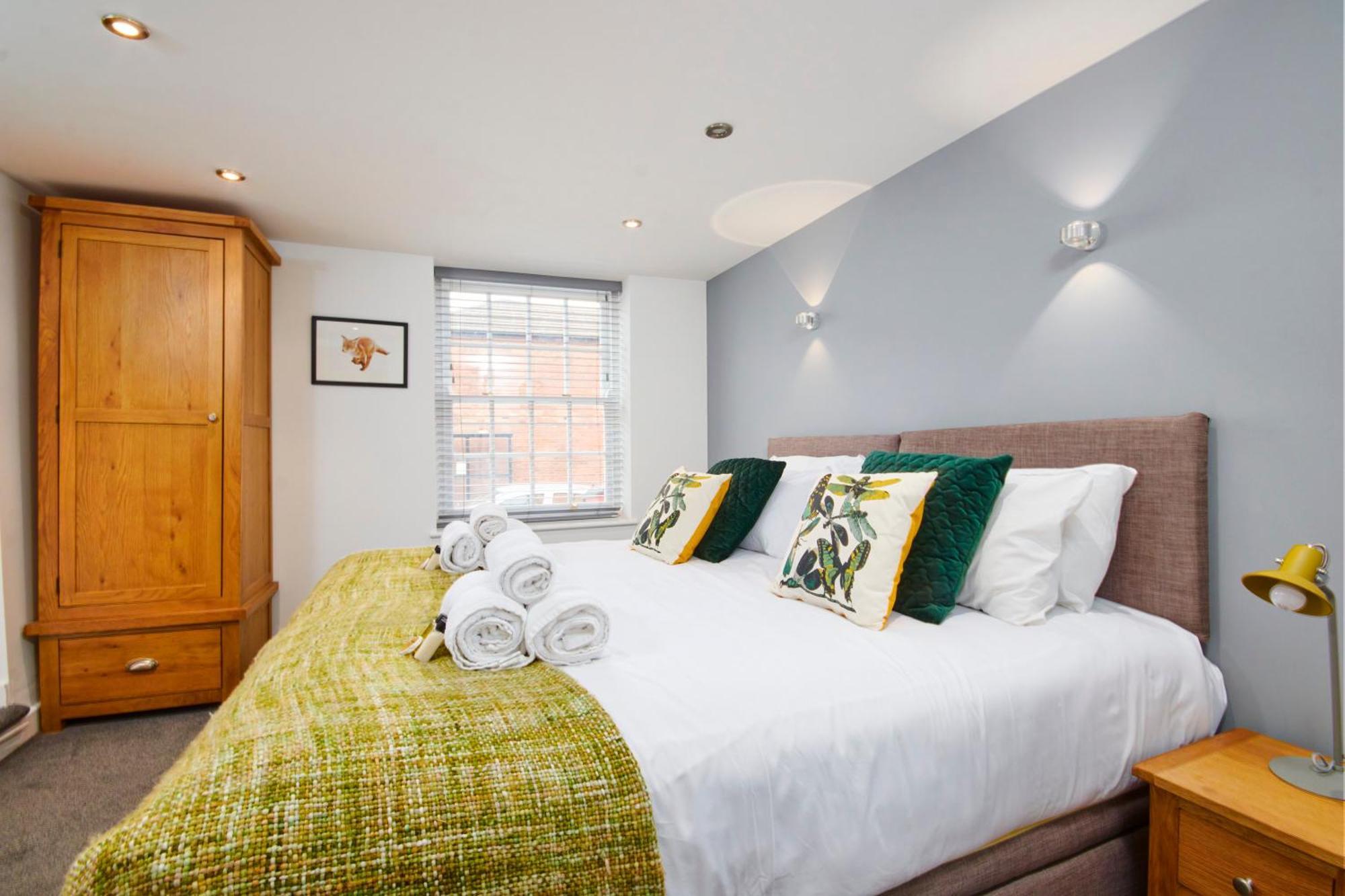 Gateway Mews - Serviced Apartments Кегворт Экстерьер фото