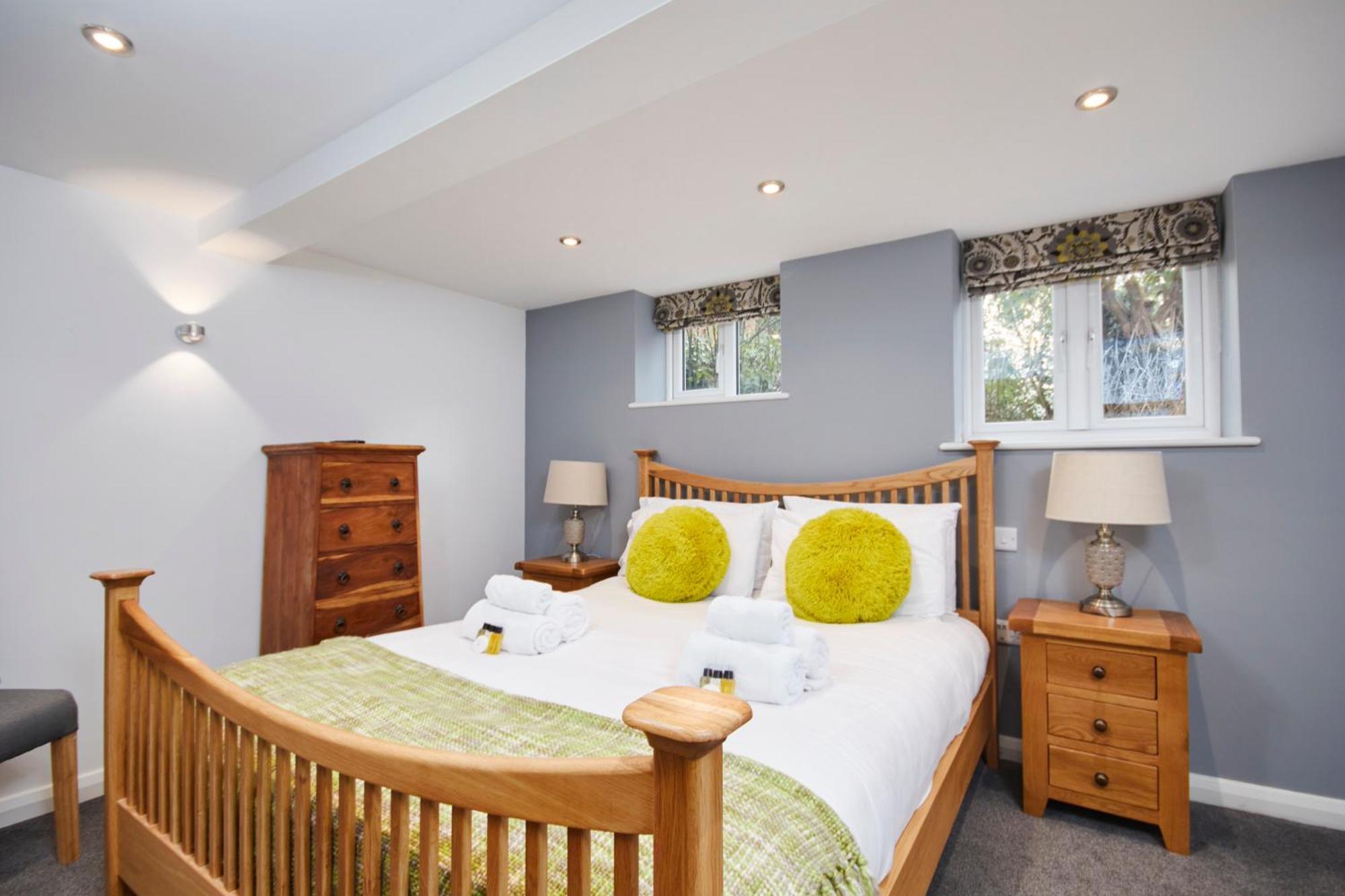 Gateway Mews - Serviced Apartments Кегворт Экстерьер фото